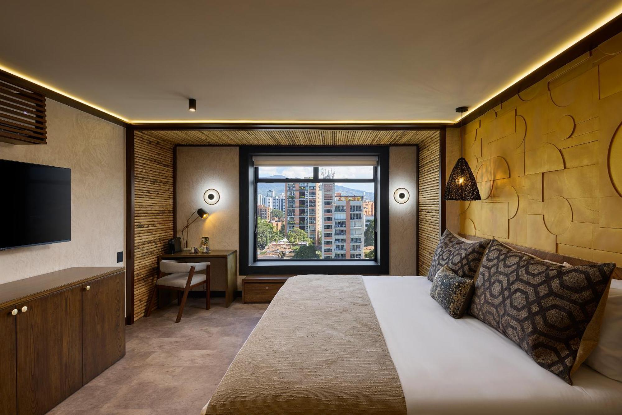Golden Valley Hotel Medellín Buitenkant foto